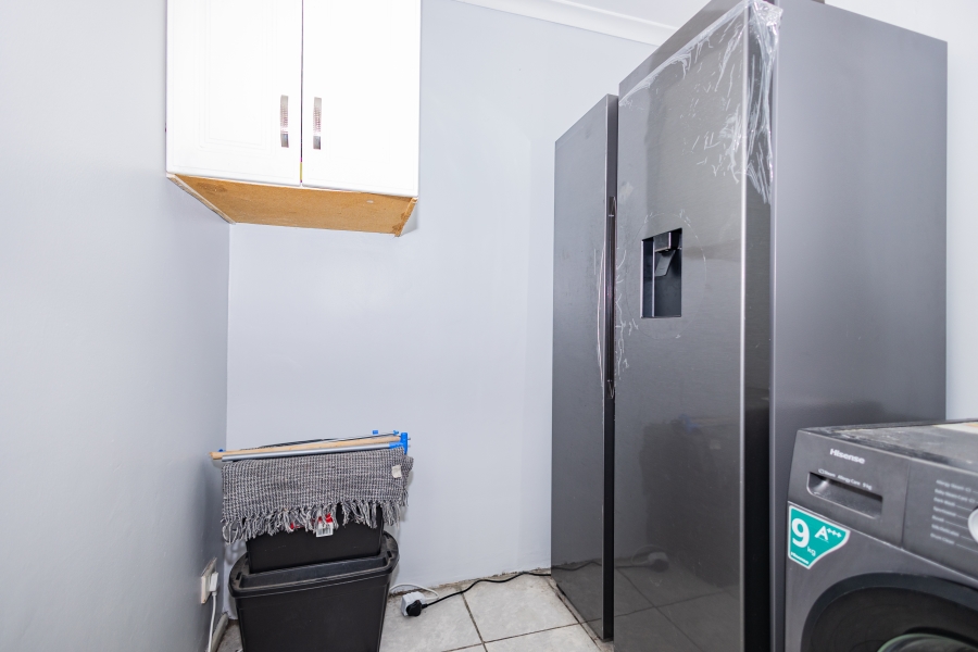 7 Bedroom Property for Sale in Northpine Western Cape